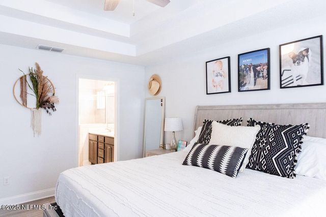 2135 FAIRWAY VILLAS Drive, Jacksonville, FL 32233