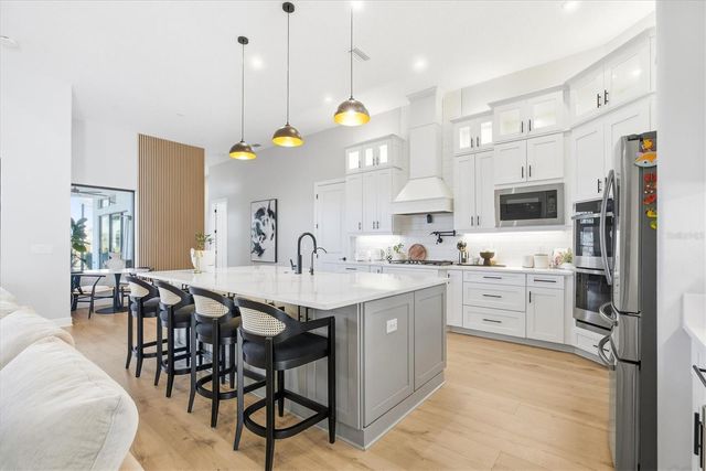 15013 MONTELLO WAY, Bradenton, FL 34211