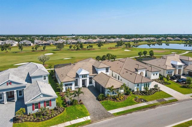 15013 MONTELLO WAY, Bradenton, FL 34211