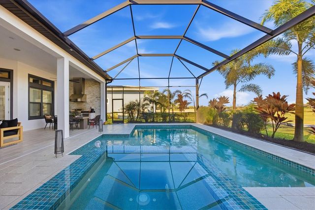 15013 MONTELLO WAY, Bradenton, FL 34211