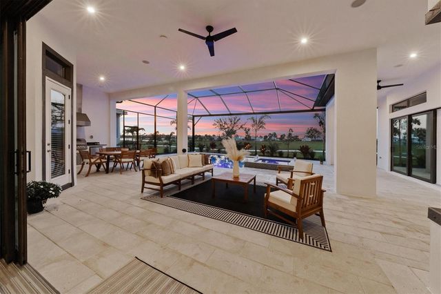 15013 MONTELLO WAY, Bradenton, FL 34211