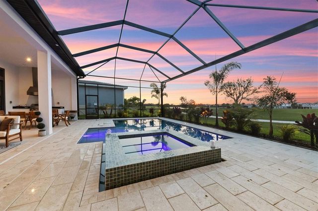 15013 MONTELLO WAY, Bradenton, FL 34211