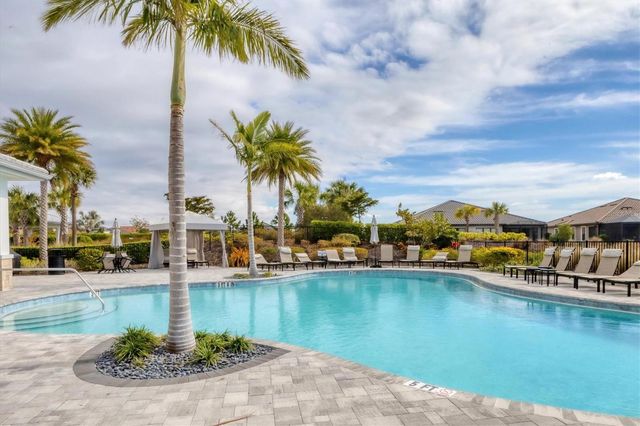 15013 MONTELLO WAY, Bradenton, FL 34211