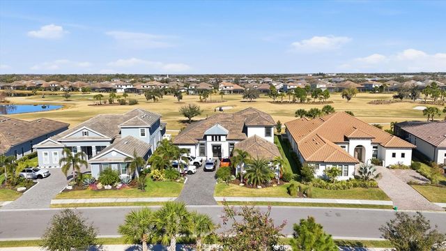 15013 MONTELLO WAY, Bradenton, FL 34211