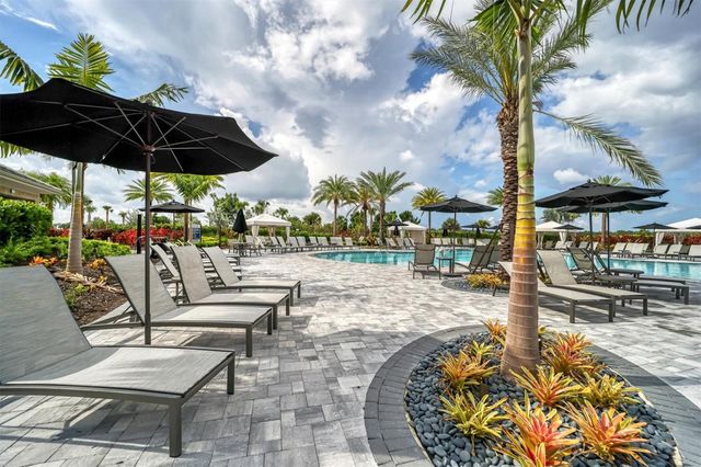 15013 MONTELLO WAY, Bradenton, FL 34211