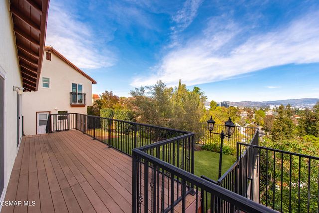 5076 Escobedo Drive, Woodland Hills, CA 91364