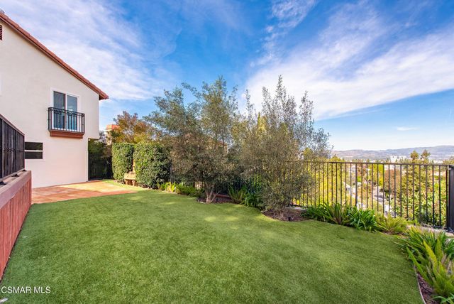 5076 Escobedo Drive, Woodland Hills, CA 91364