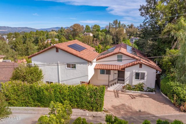 5076 Escobedo Drive, Woodland Hills, CA 91364