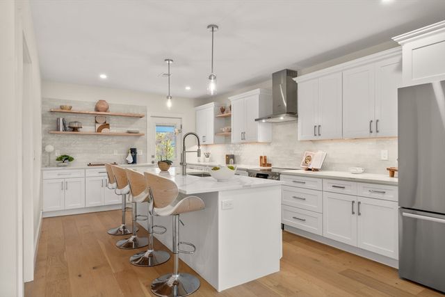 25 Francis St 2, Watertown, MA 02472