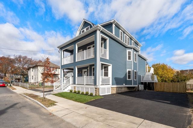 25 Francis St 2, Watertown, MA 02472