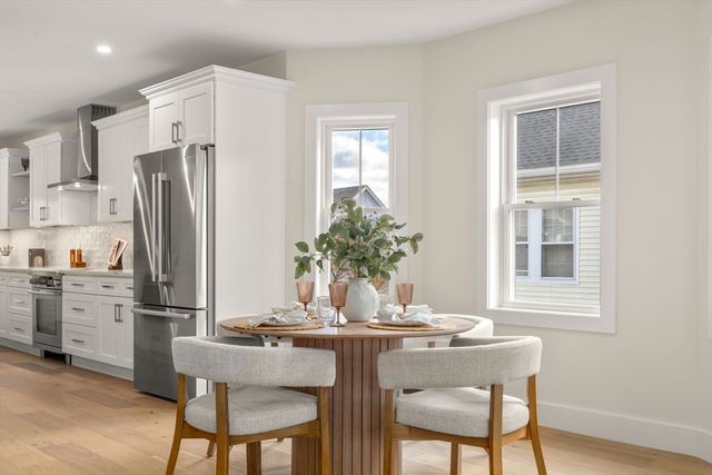 25 Francis St 2, Watertown, MA 02472