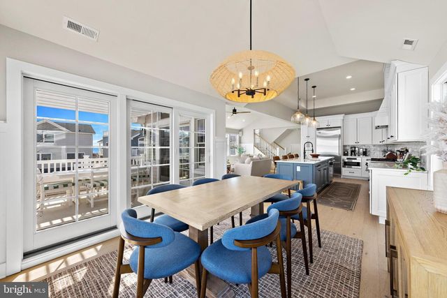 22 S 1ST ST, Surf City, NJ 08008