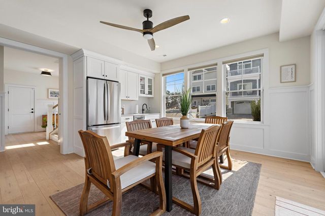 22 S 1ST ST, Surf City, NJ 08008