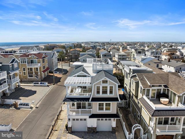 22 S 1ST ST, Surf City, NJ 08008