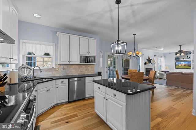 165 WALNUT CREEK RD, Huntingtown, MD 20639