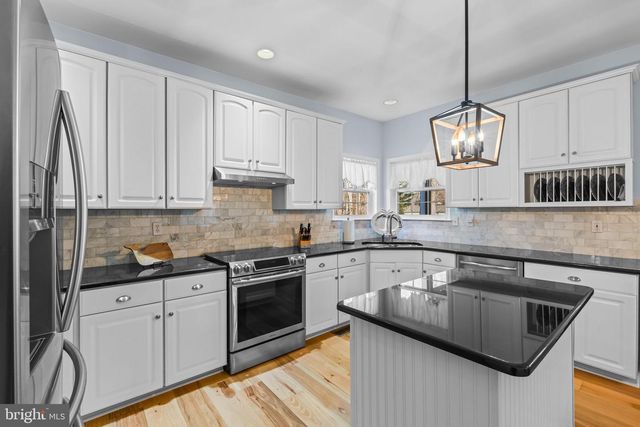 165 WALNUT CREEK RD, Huntingtown, MD 20639