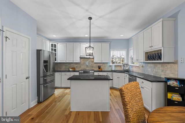 165 WALNUT CREEK RD, Huntingtown, MD 20639