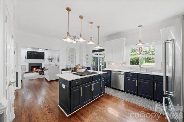 4225 3rd Street NW, Hickory, NC 28601
