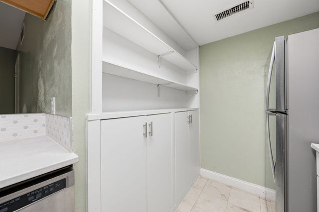 12824 Midway Road 2136, Dallas, TX 75244