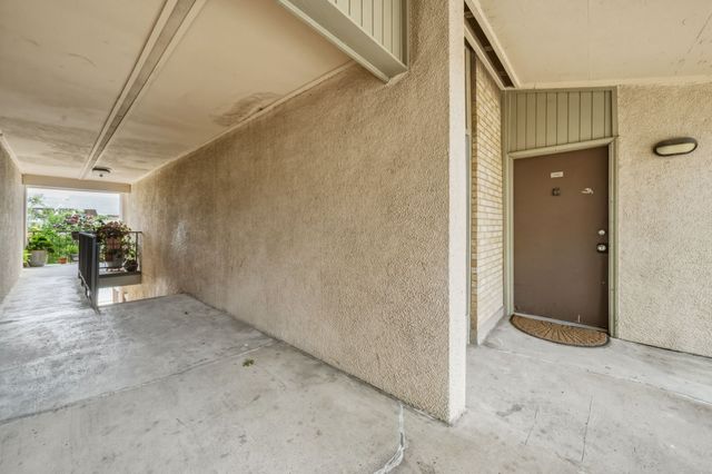 12824 Midway Road 2136, Dallas, TX 75244