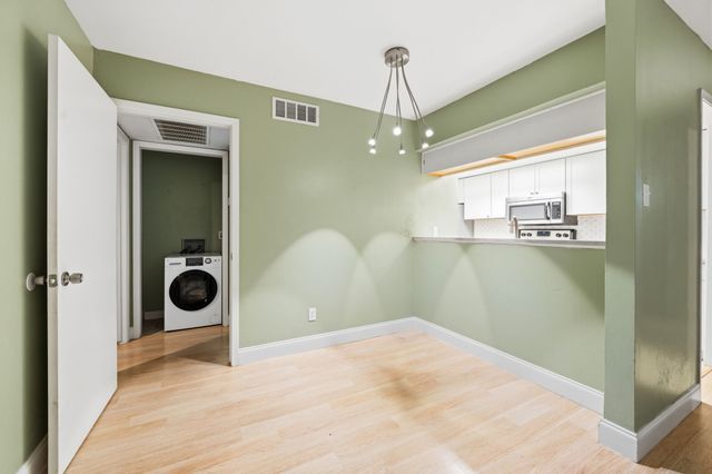 12824 Midway Road 2136, Dallas, TX 75244