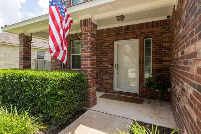 1115 Henderson DR, Leander, TX 78641
