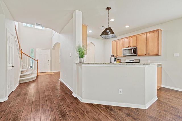 1115 Henderson DR, Leander, TX 78641