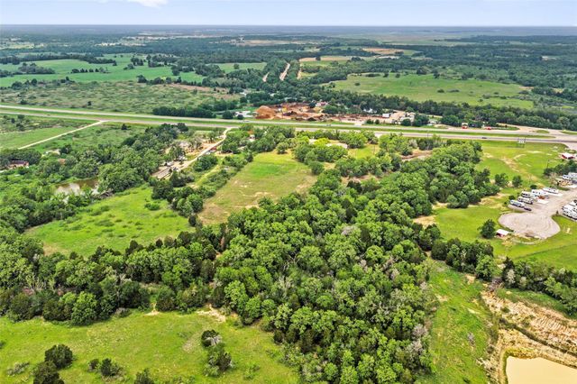 1389 Highway 290 E, Elgin, TX 78621