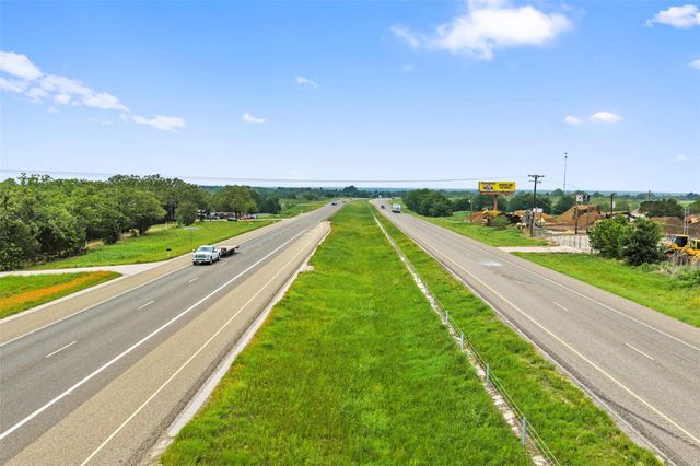 1389 Highway 290 E, Elgin, TX 78621