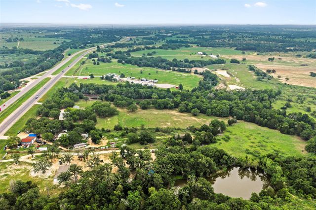 1389 Highway 290 E, Elgin, TX 78621