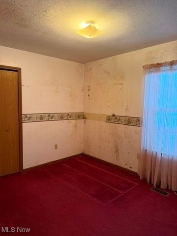 1260 Bennett Road, Madison, OH 44057