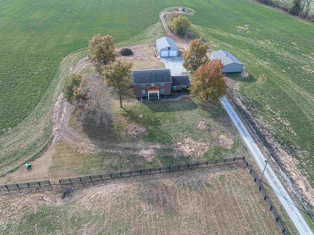 11145 W 800 S, Owensville, IN 47665