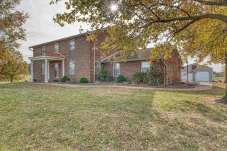 11145 W 800 S, Owensville, IN 47665