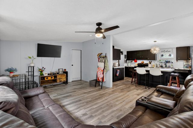 845 E Butternut Road, Summerville, SC 29483
