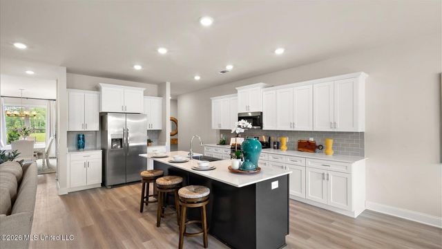 548 Edenberg Bend, Pearl, MS 39208