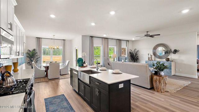 548 Edenberg Bend, Pearl, MS 39208