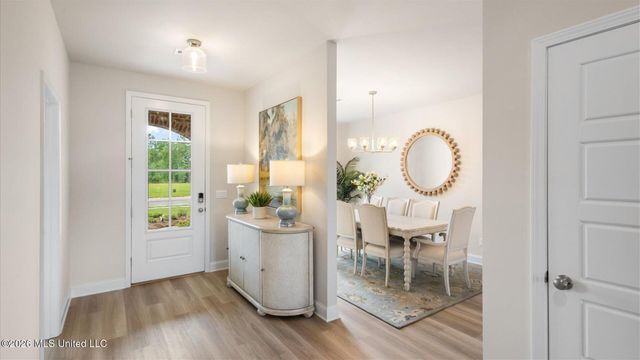 548 Edenberg Bend, Pearl, MS 39208