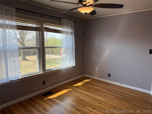 2358 S Delaware Court, Tulsa, OK 74114