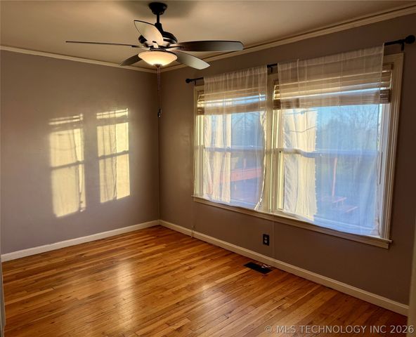 2358 S Delaware Court, Tulsa, OK 74114