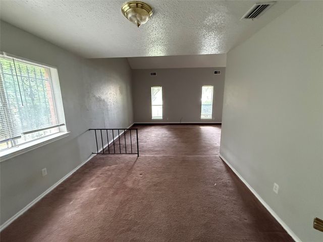 934 Live Oak Drive, Desoto, TX 75115