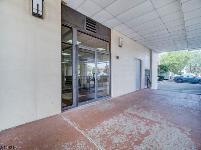 10 N Wood Ave 623, Linden City, NJ 07036