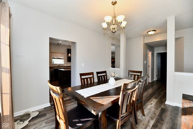 6695 Buhrstone Lane, Avon, IN 46123