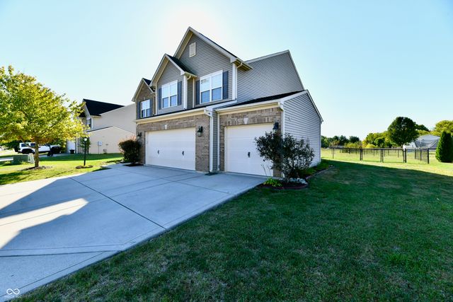 6695 Buhrstone Lane, Avon, IN 46123