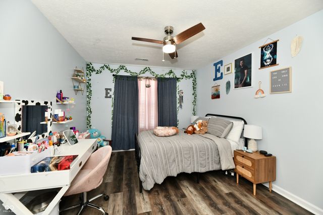 6695 Buhrstone Lane, Avon, IN 46123