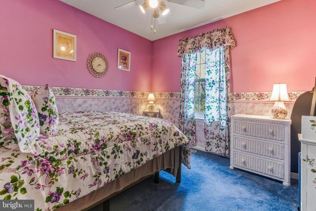 13 KEATLEY DR, Marlton, NJ 08053