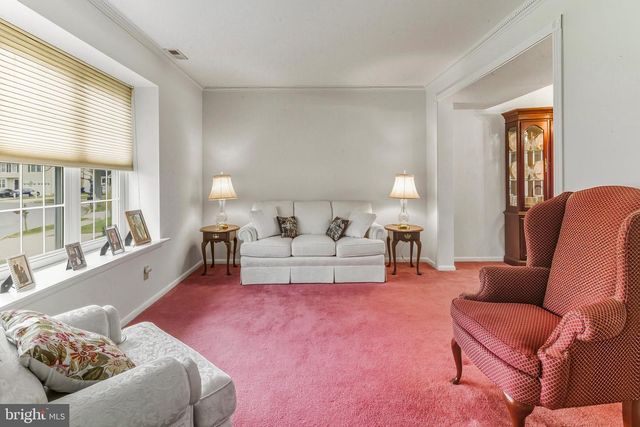 13 KEATLEY DR, Marlton, NJ 08053