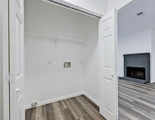 9508 Kempler DR A, Austin, TX 78748