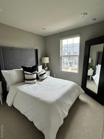 215 N Sydney Court, Plymouth, MI 48170