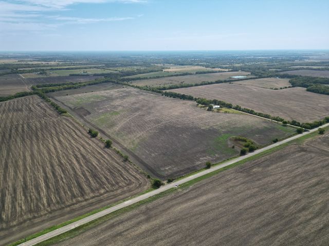 13249 Fm 697, Whitewright, TX 75491