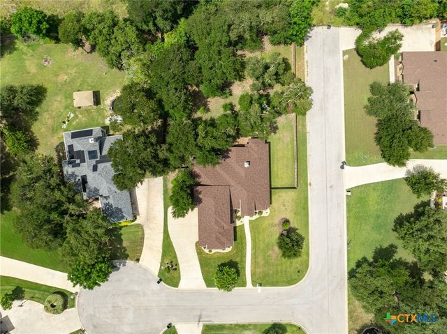 1010 Woodland Bend Circle, Salado, TX 76571